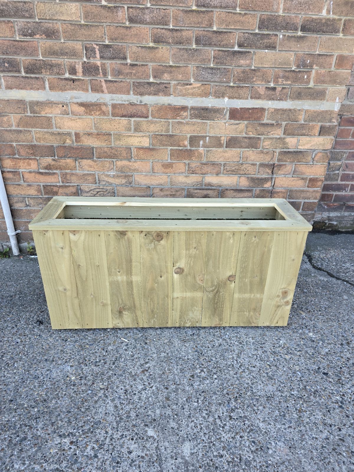 4ft Rustic Planter