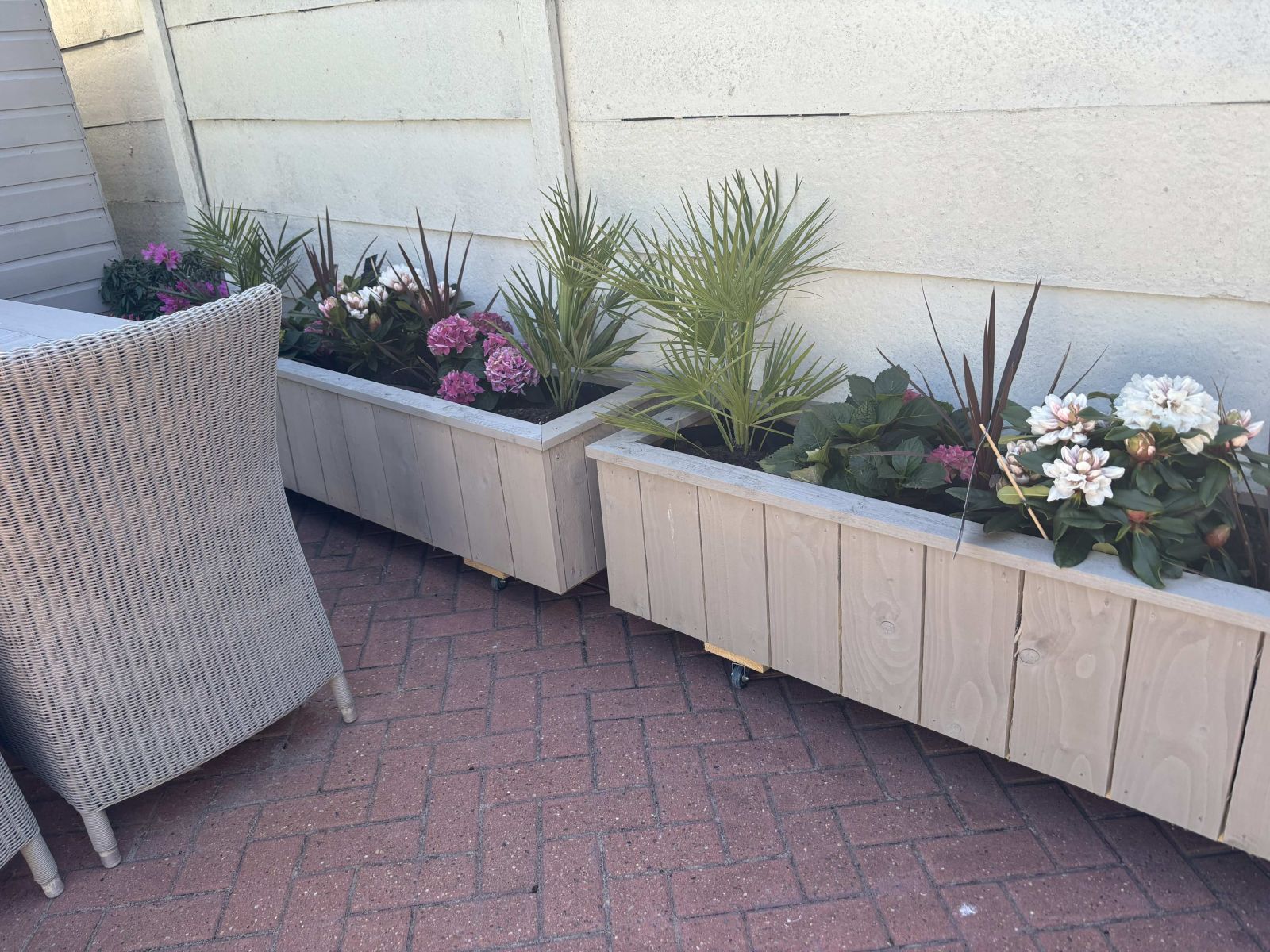 Customer photo for 6ft Rustic Planter